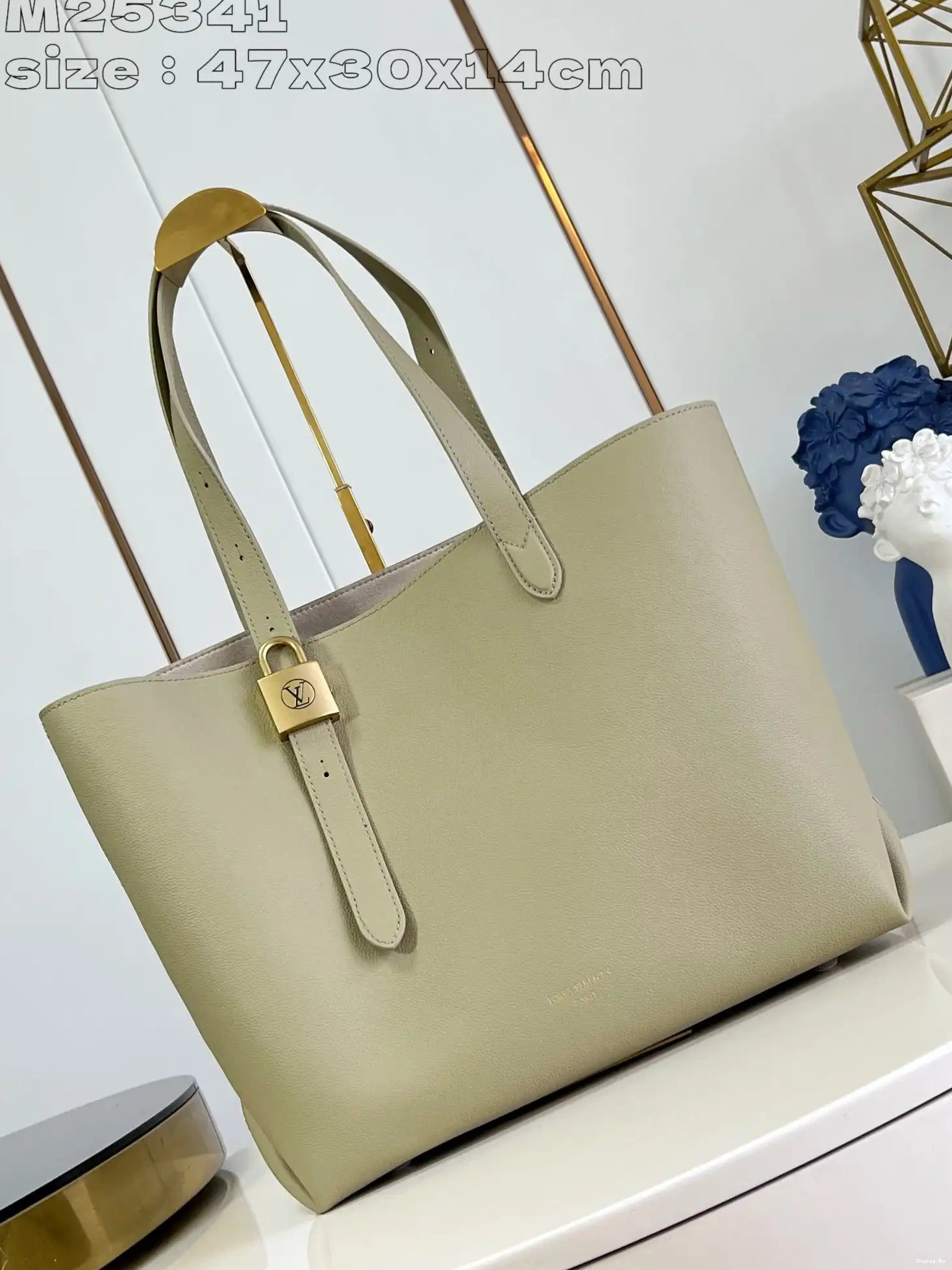 Key Low MM-47*30*14CM Cabas LOUIS VUITTON 0518